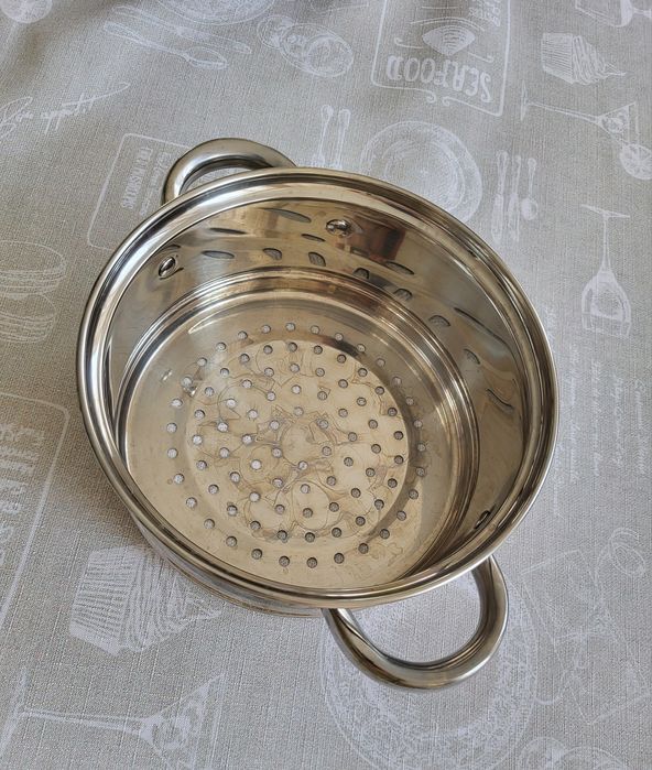 Sita pentru oala cu aburi, Kinghoff, marime 18 x 8,5 cm