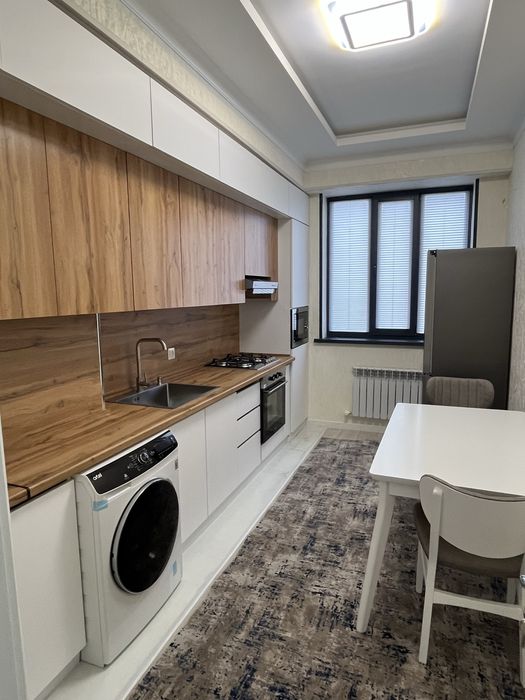 Срочно продается своя трех ком квартира