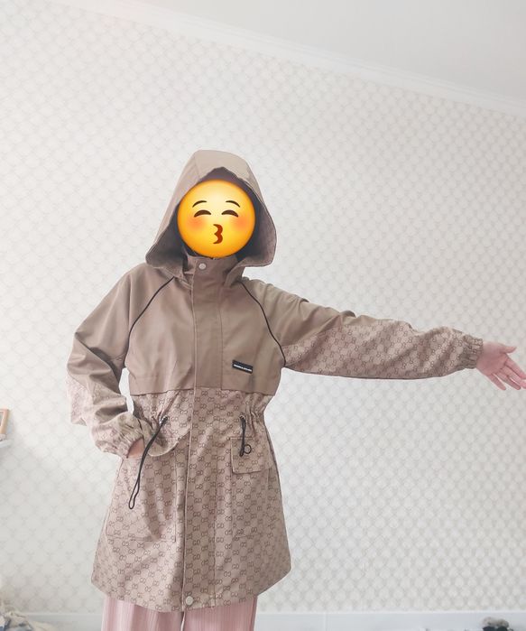 Куртка ветровка для девочки 11-12 лет