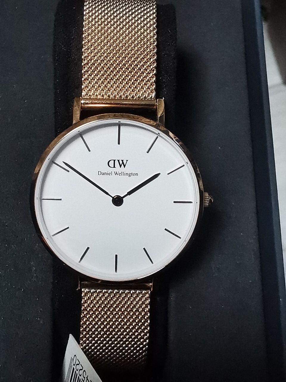 Ceas Daniel Wellington Petite 32 mm Dama - Nou!