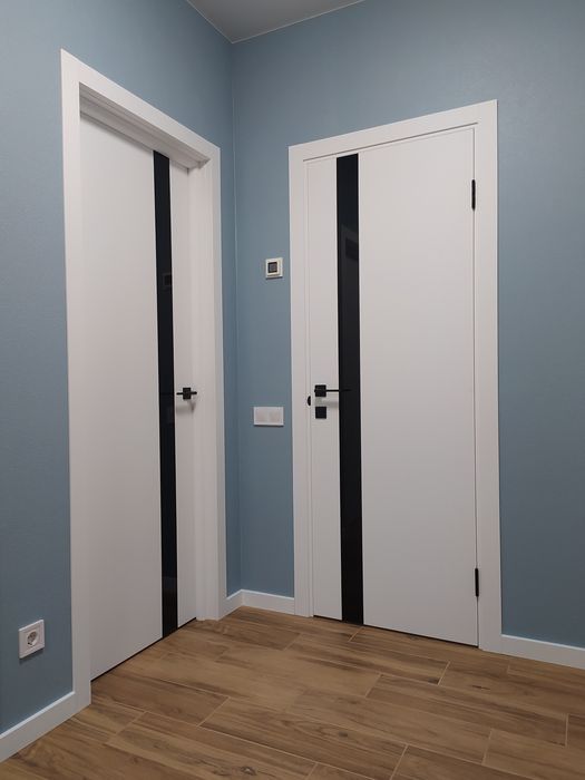 Монтаж на интериорни врати и подови мдф первази