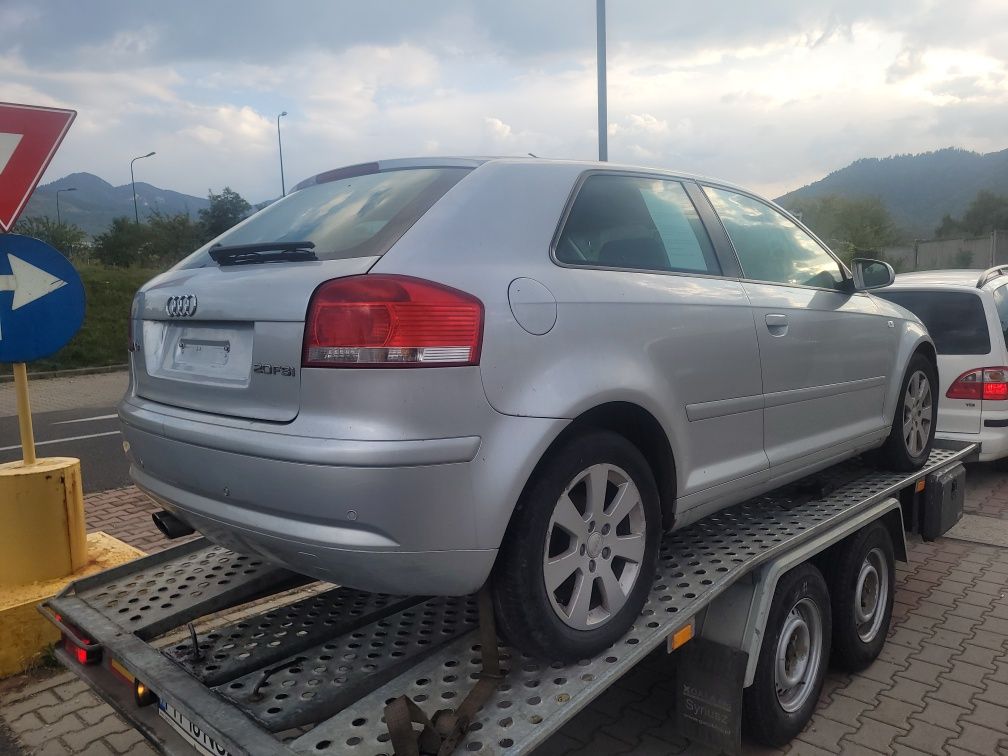 Bara spate Audi A3 coupe