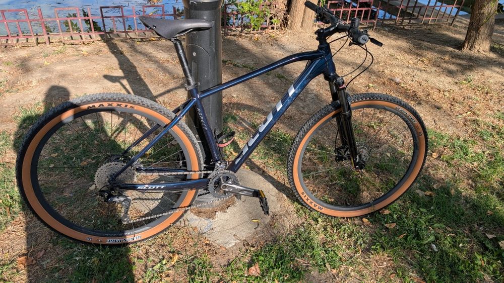 Scott aspect 920 xt  model 2025  ( schimb)