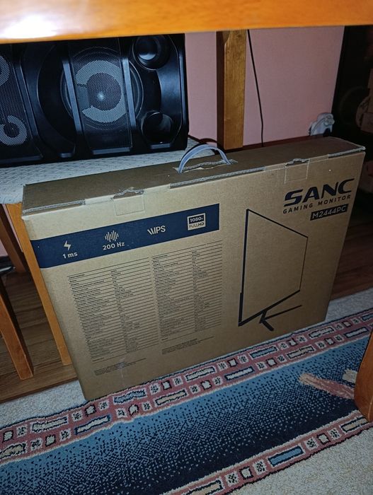 Продам монитор SANC 23'8 200hz 3 недели в использовании.