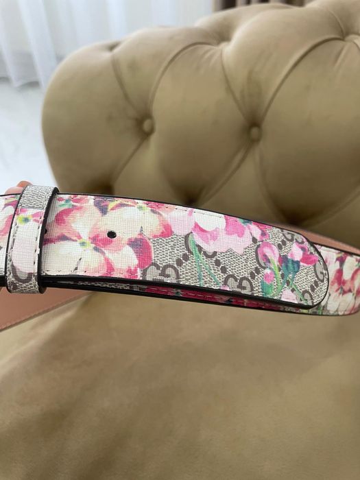 Curea Gucci imprimeu floral