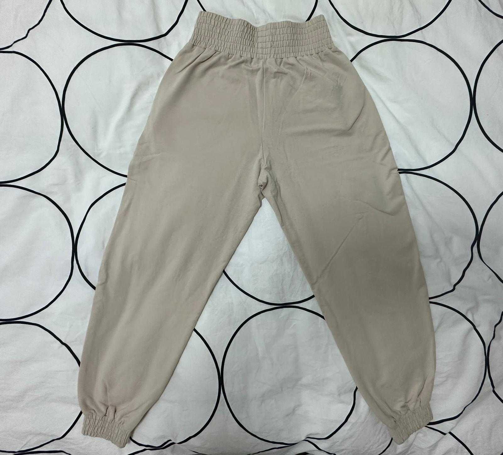 Pantaloni Jogger, Bershka