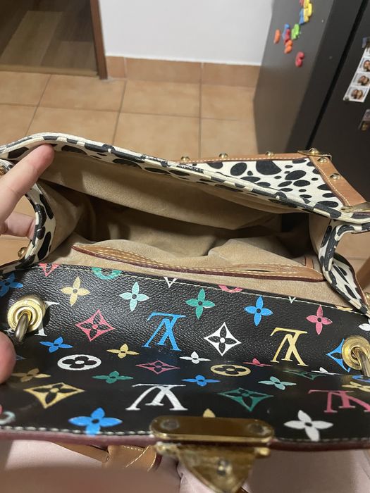 Geanta Luis Vuitton cu mici defecte