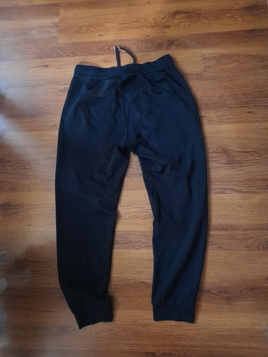 Boss мъжко долнище L размер.