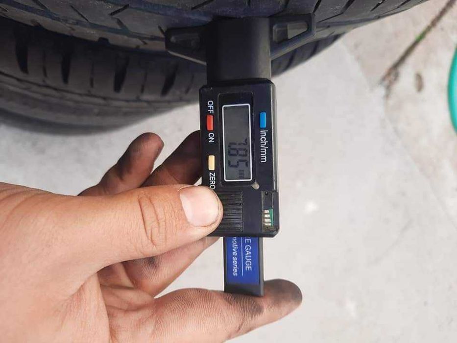 2 Броя 195/60/16C Nexen 7,8mm