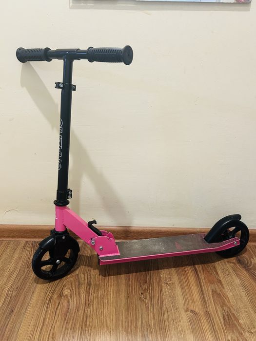 Самокат двухколесный для девочек