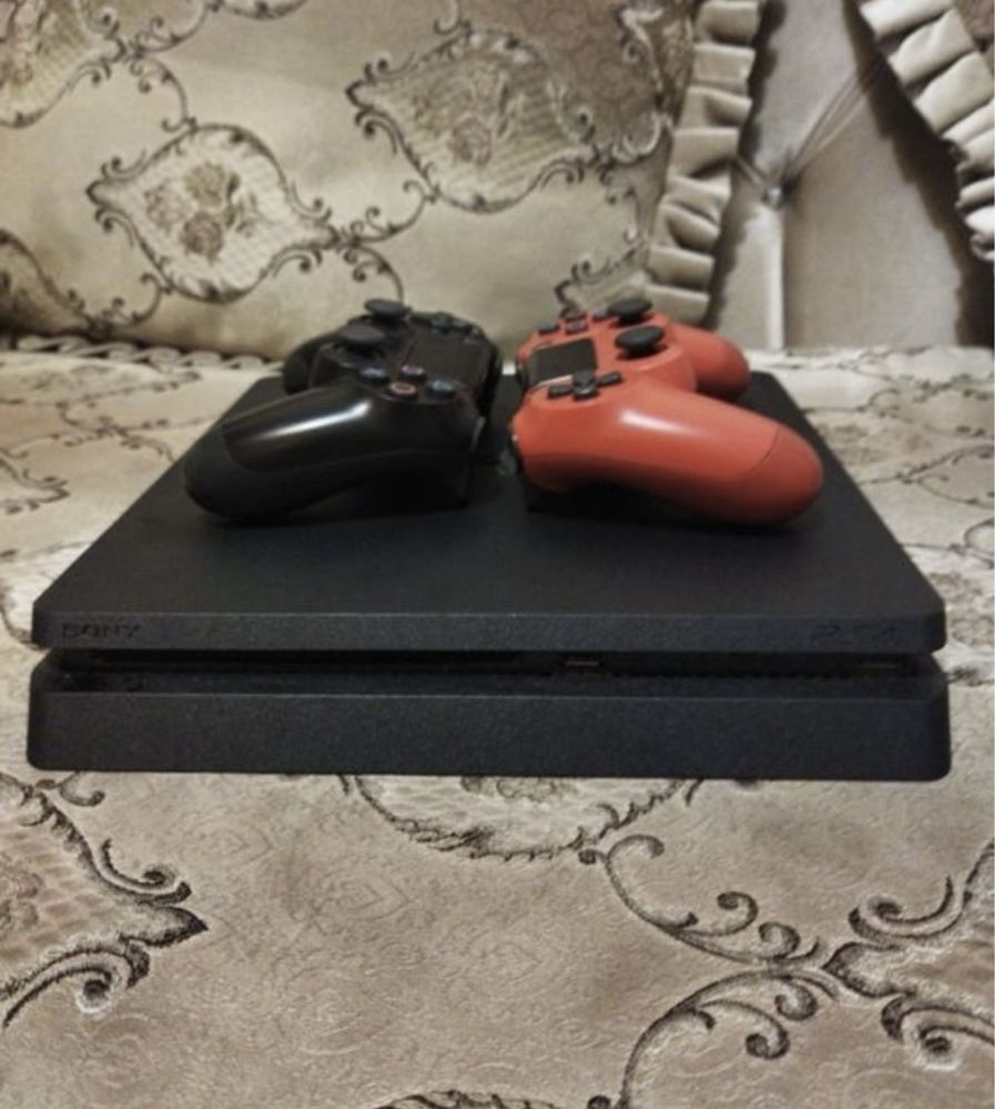 Ps 4 slim 500 gb состояние новой