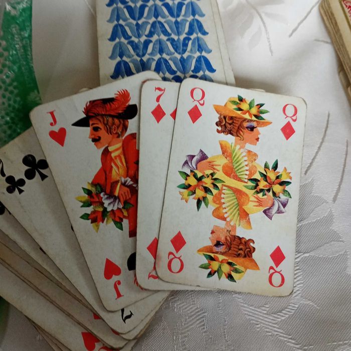 Стари карти за игра