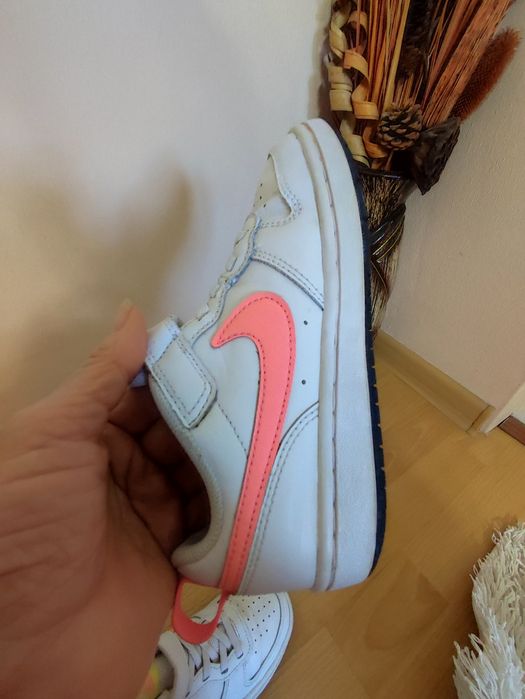 Маратонки nike uk 6.5 eur 23.5 обувани веднъж