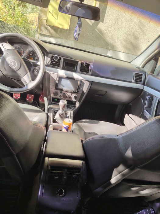 De vânzare Opel Vectra c 1.9 cdti
