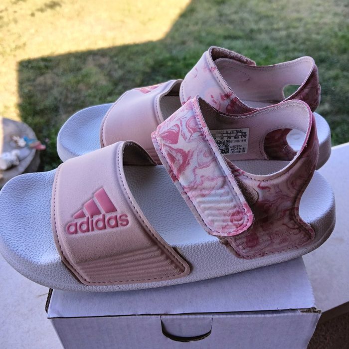 Детски сандали Adidas