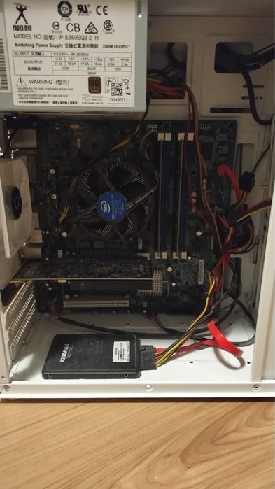 Unitate PC pentru gaming