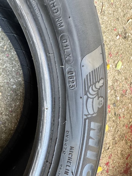 Set 2 anvelope Michelin 235 50 19 vara an 2021 si 2023 ca noi