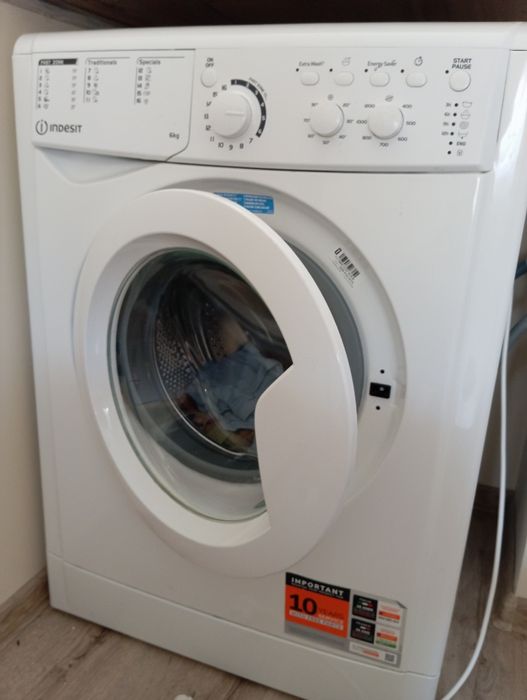 Пералня INDESIT много добро запазено състояние с оставаща гаранция