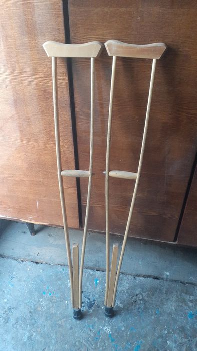 Балдақ сатылады ағаш