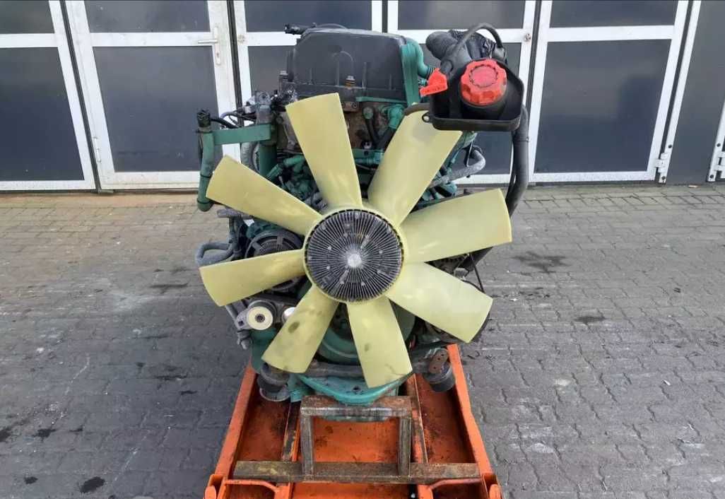 Motor Volvo D13C 420 C1 20960029 -piese de schimb motor VOLVO