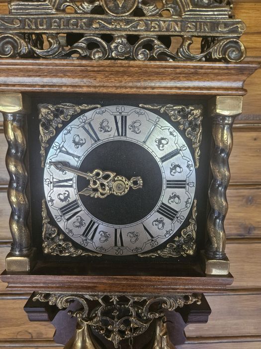 Ceas de perete olandez,in stil Hindrloopen