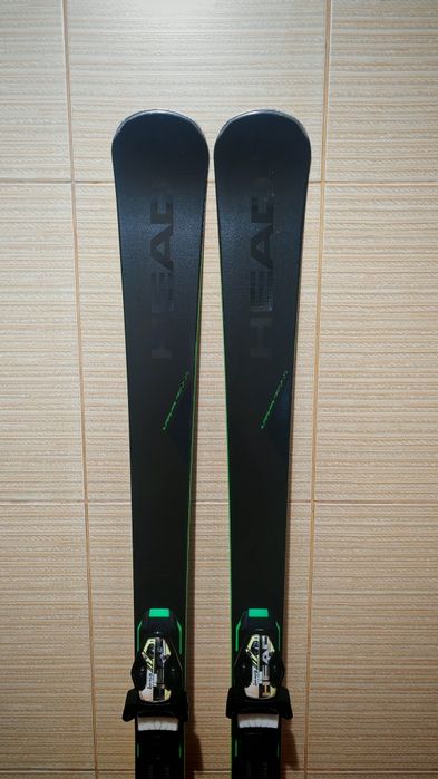 Schiuri head Supershape LTD i magnum 163 cm