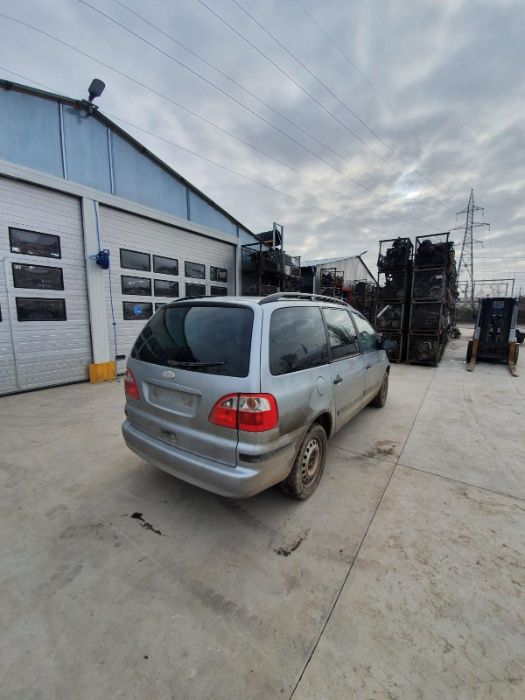 Ford galaxy 1.9 tdi an 2005 Dezmembrez/Dezmembram