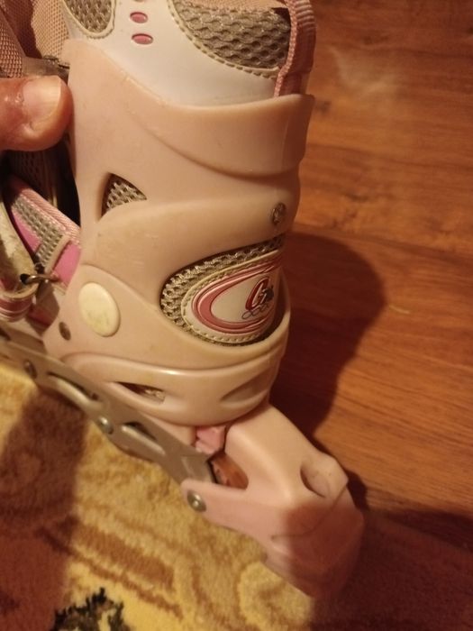 Vând role reglabile