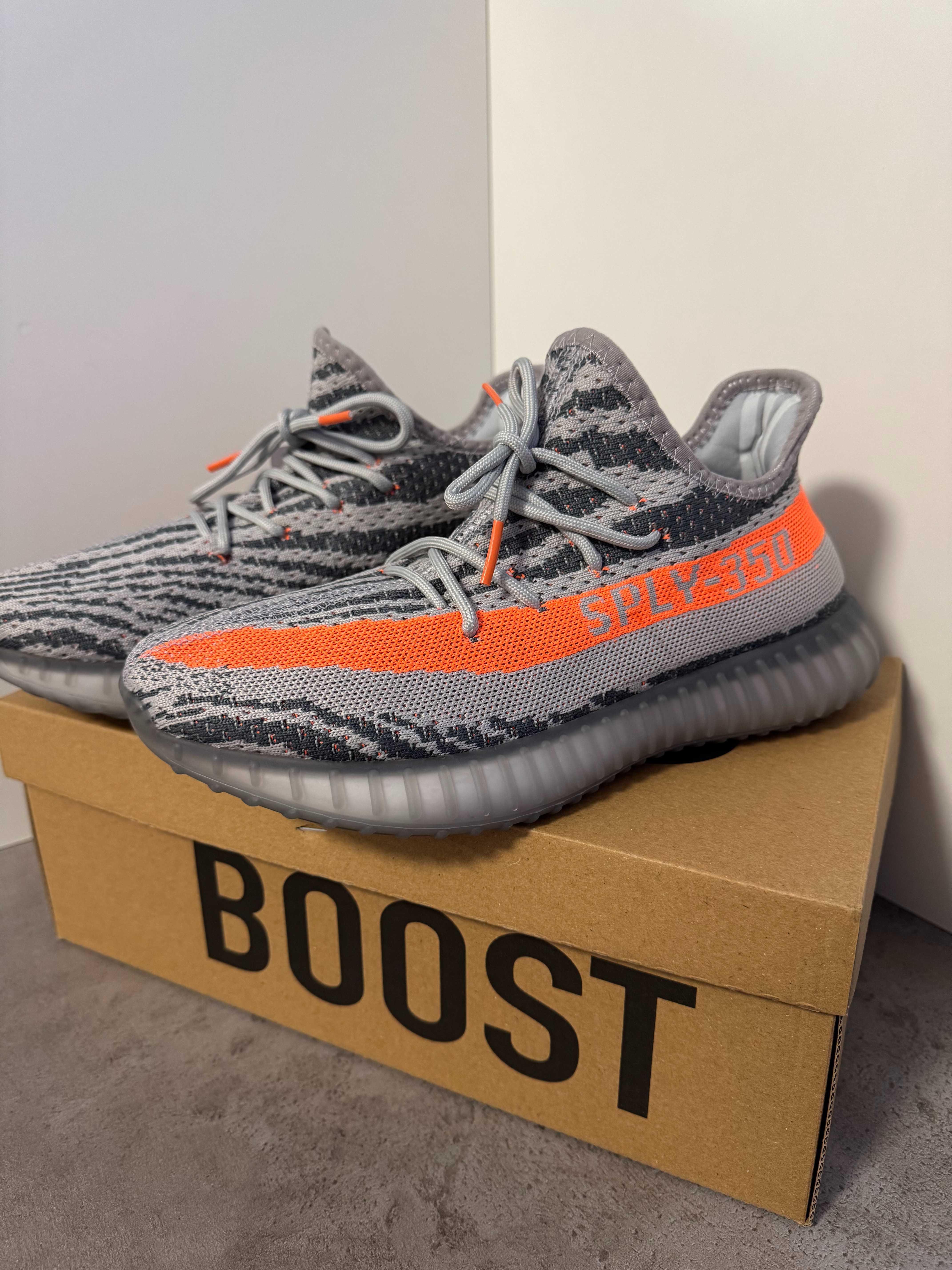 Adidasi Yeezy Boost 350 V2 - Adidas, Produs Nou Full Box, Premium