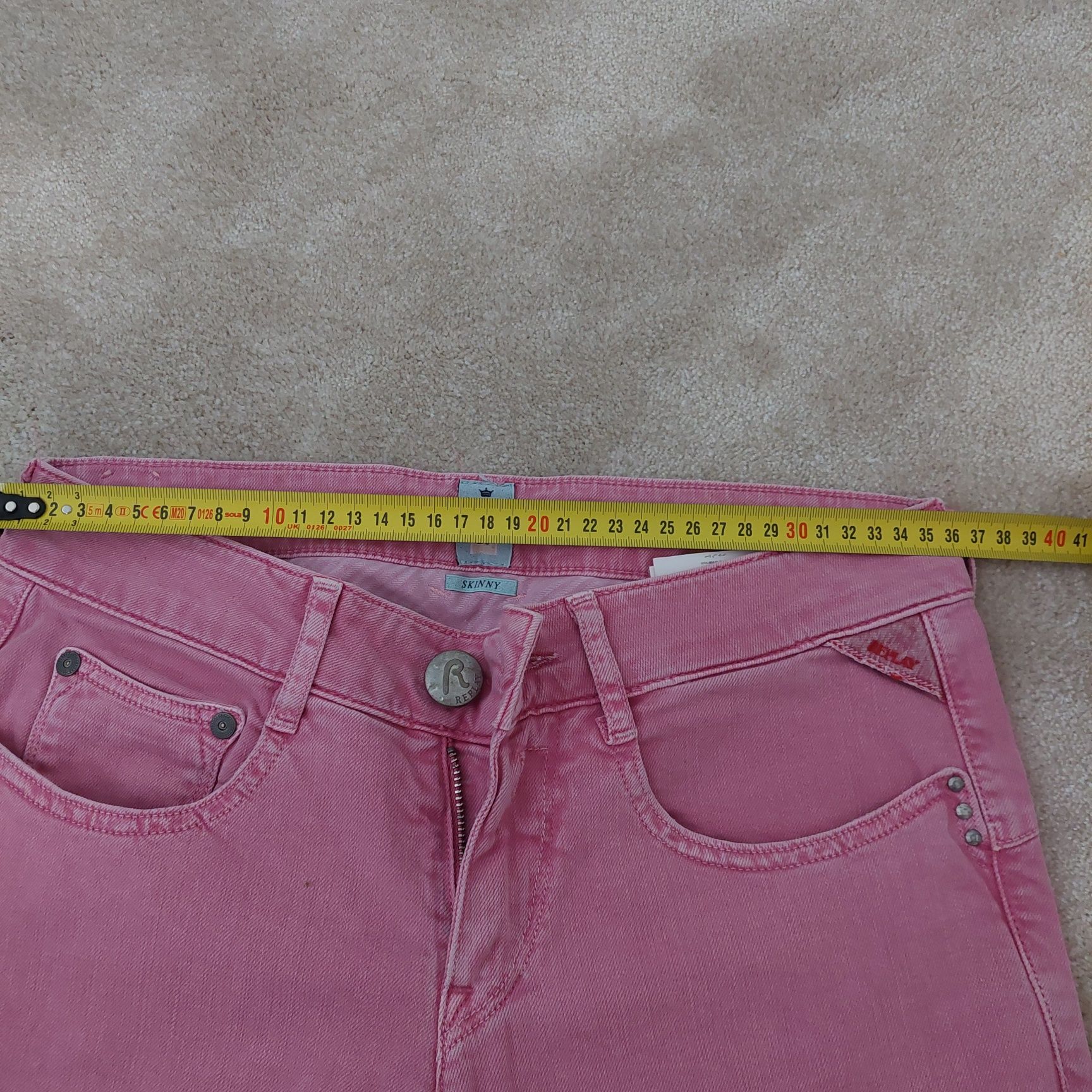 Blugi Replay roz XS (34) dama