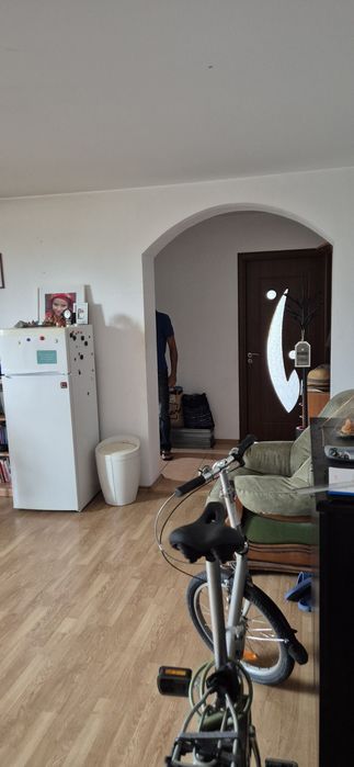 Apartament 3 camere de închiriat strada Pedagogilor