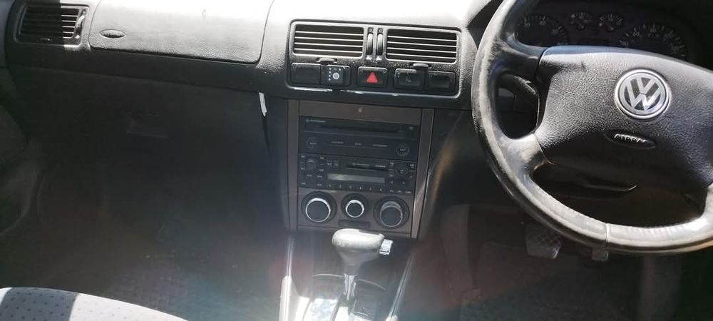 Volkswagen bora 2000