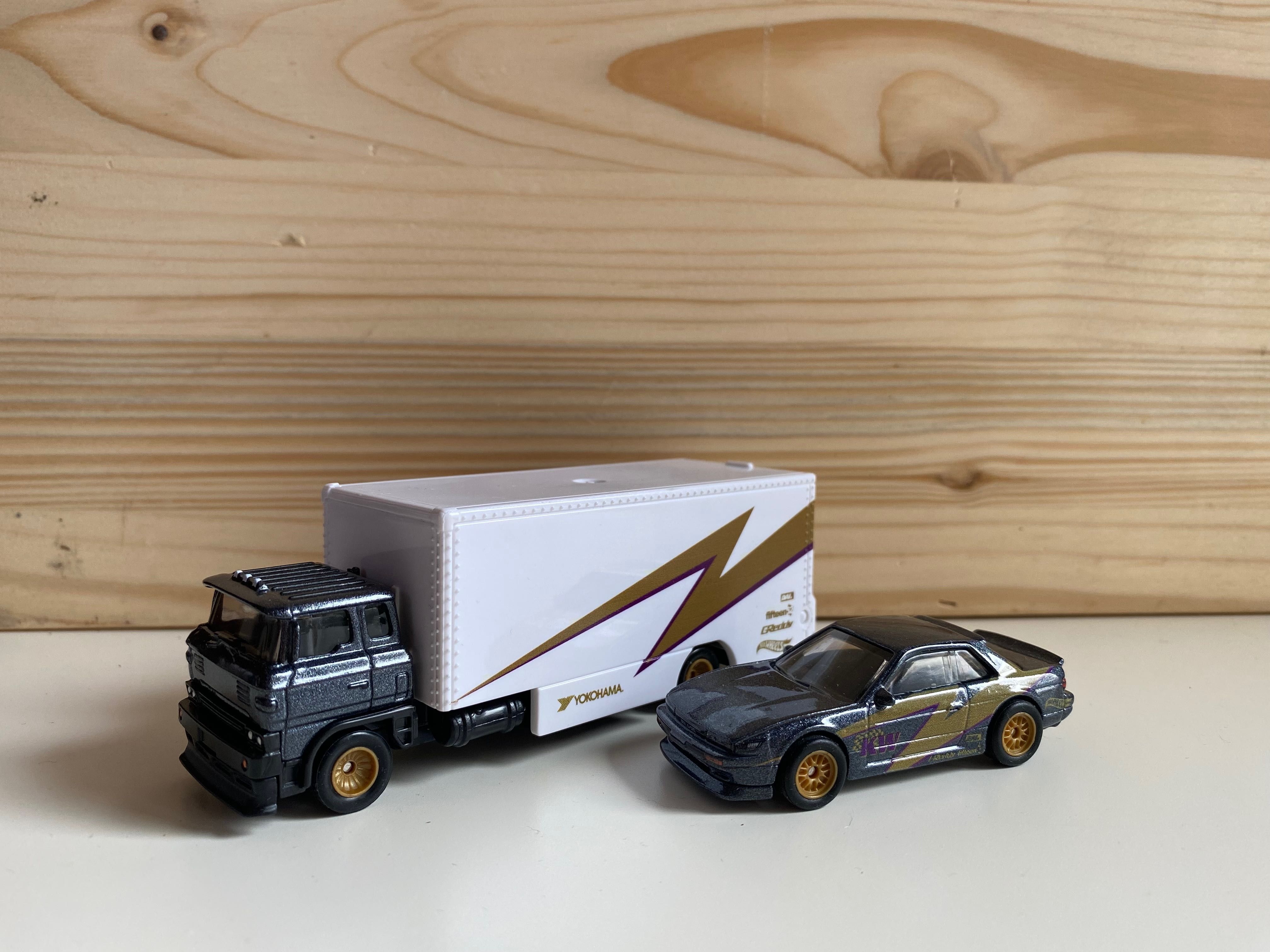 Hot Wheels Team Transport