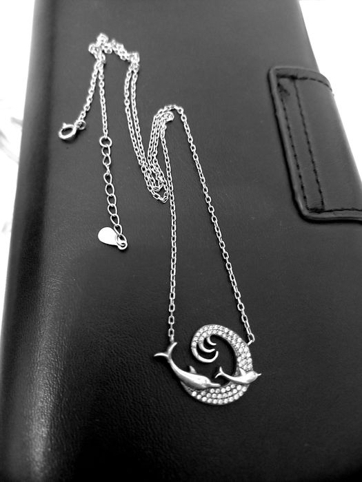 Продаётся  цепочка серебро