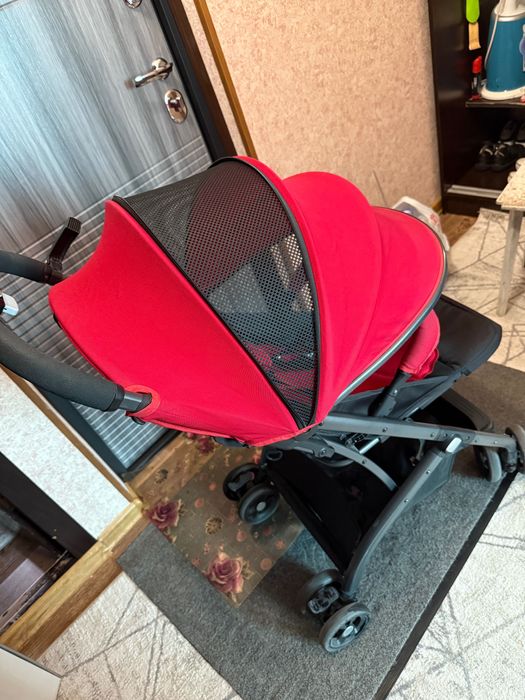 Коляска в отличном состоянии