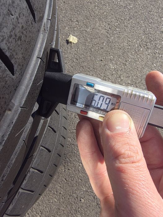 Anvelope Vara Bridgestone 2019 235 50 R19