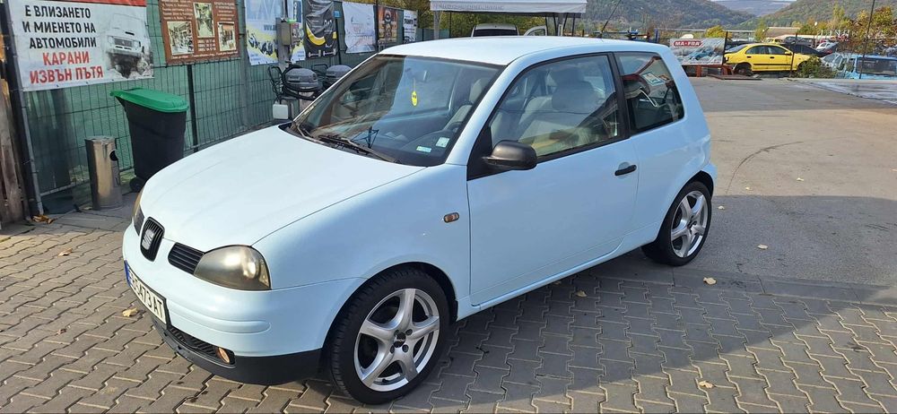 Продавам SEAT AROSA 1.0 бензин 2001г(КЛИМАТИК)всичко платено