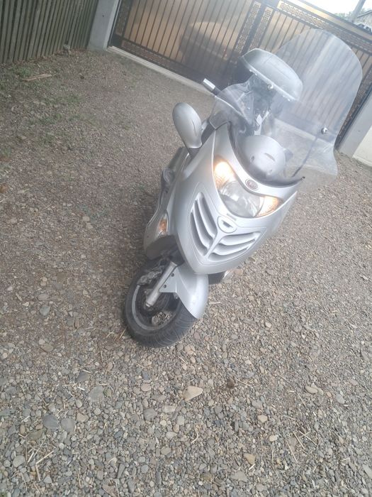 Vand scuter Vand scuter kymco