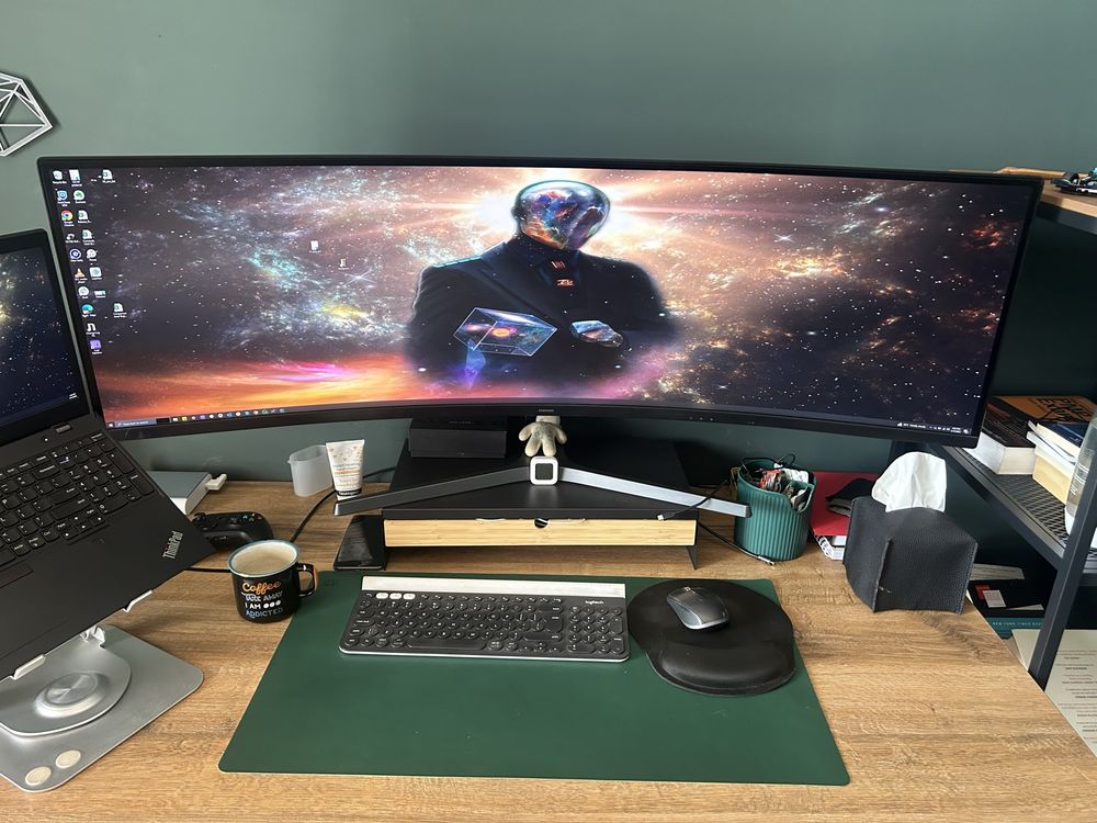 Monitor Curbat Samsung Odyssey 49’, 120Hz, Dual QHD, LC49RG90SSRXEN