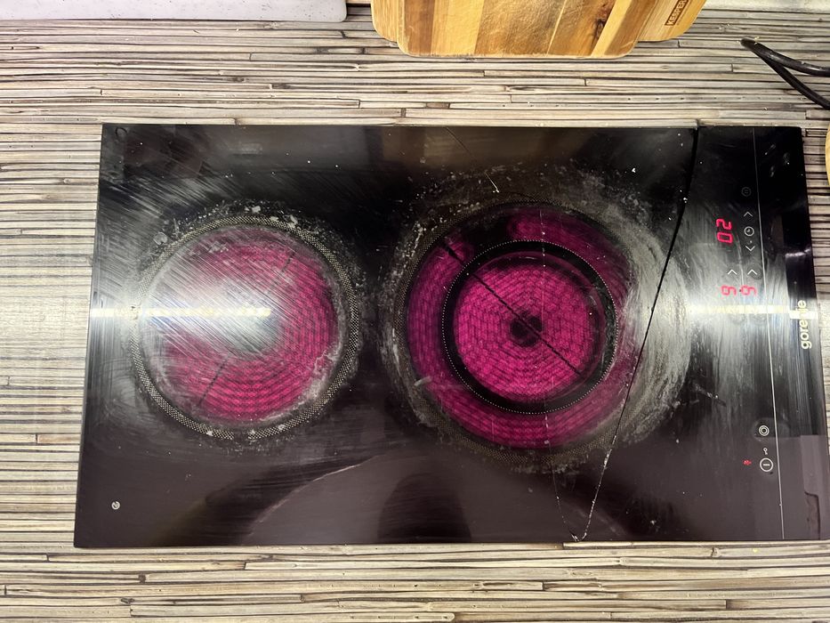 Керамичен плот Gorenje ECT322BCSC