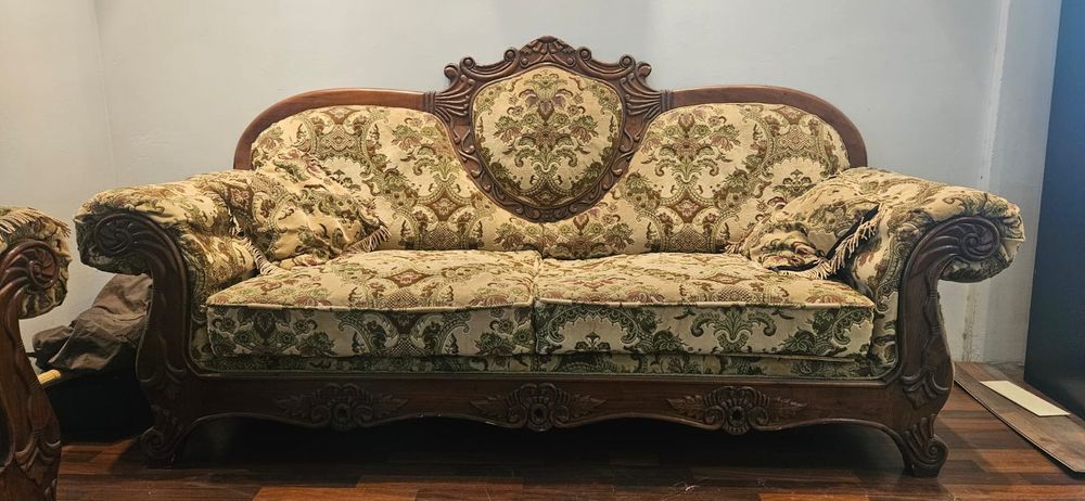 Комплект мягкой мебели