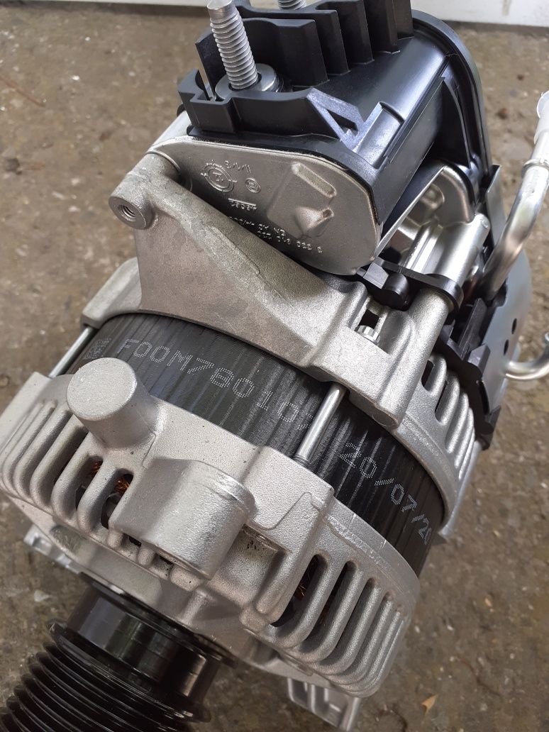 Alternator Mercedes C200