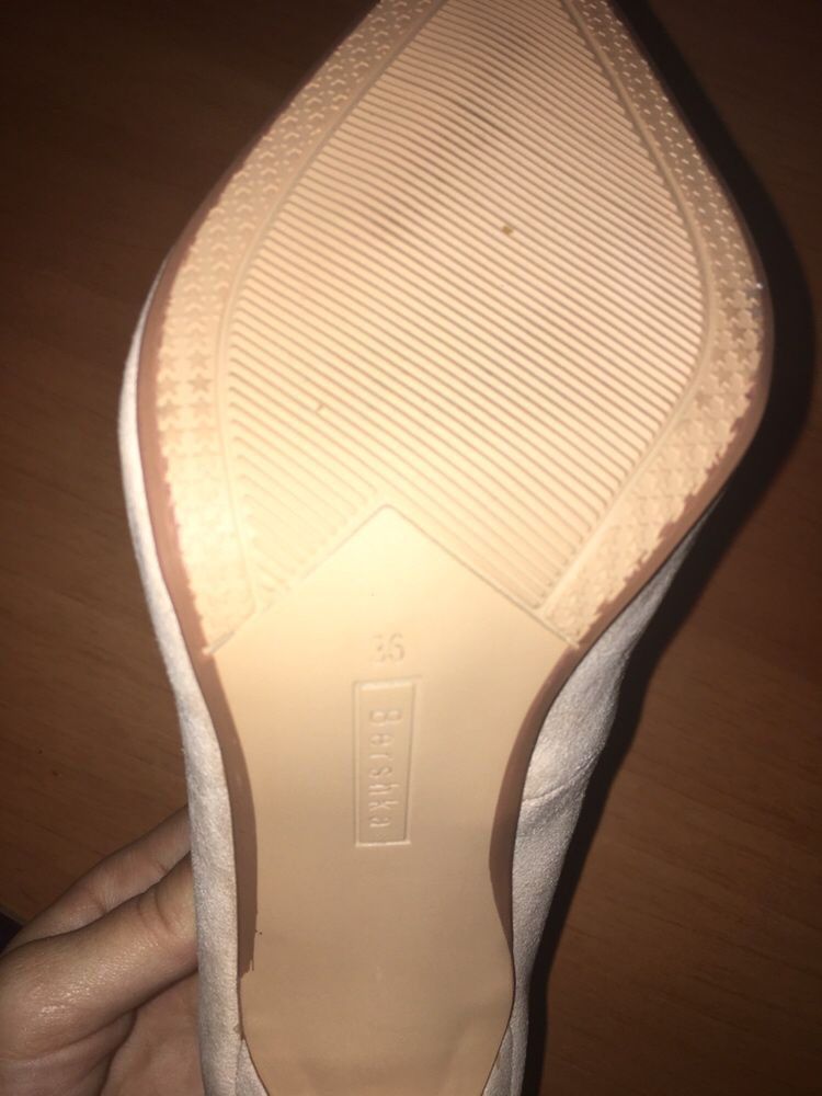 Pantofi eleganti Bershka noi