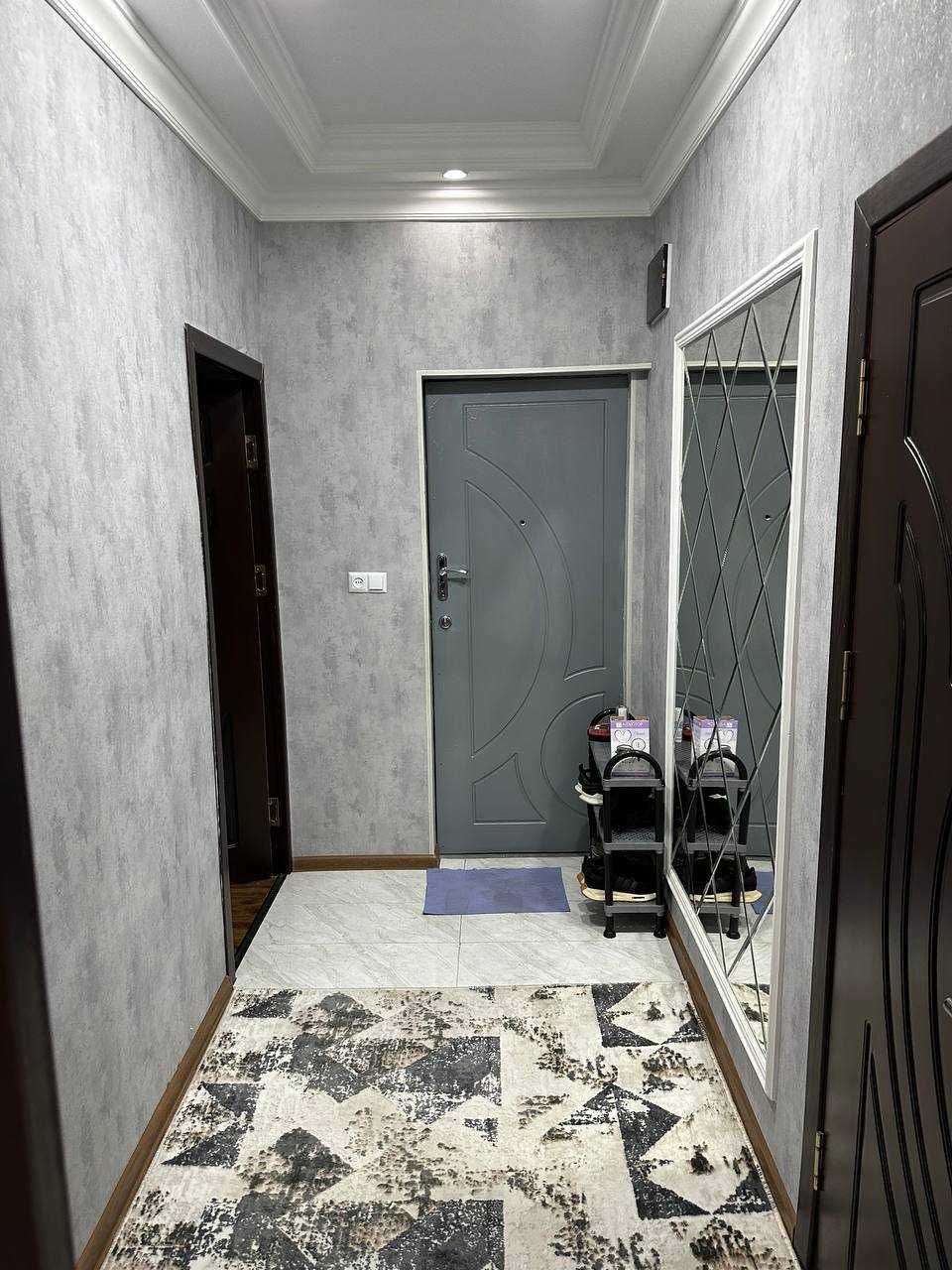 2ух комнатная 60,4 кв 
3ий этаж 5ти этажка,