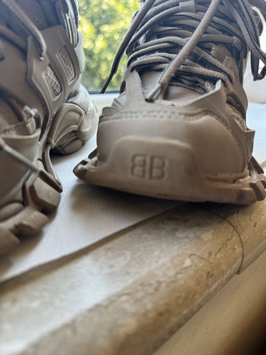 balenciaga track high