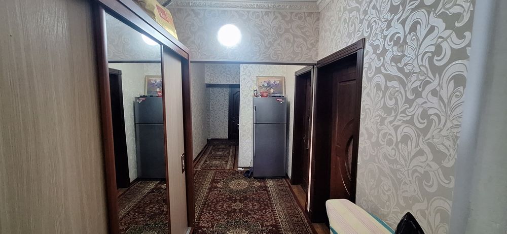 Майдони 105м² 4 хонали квартира сотилади.