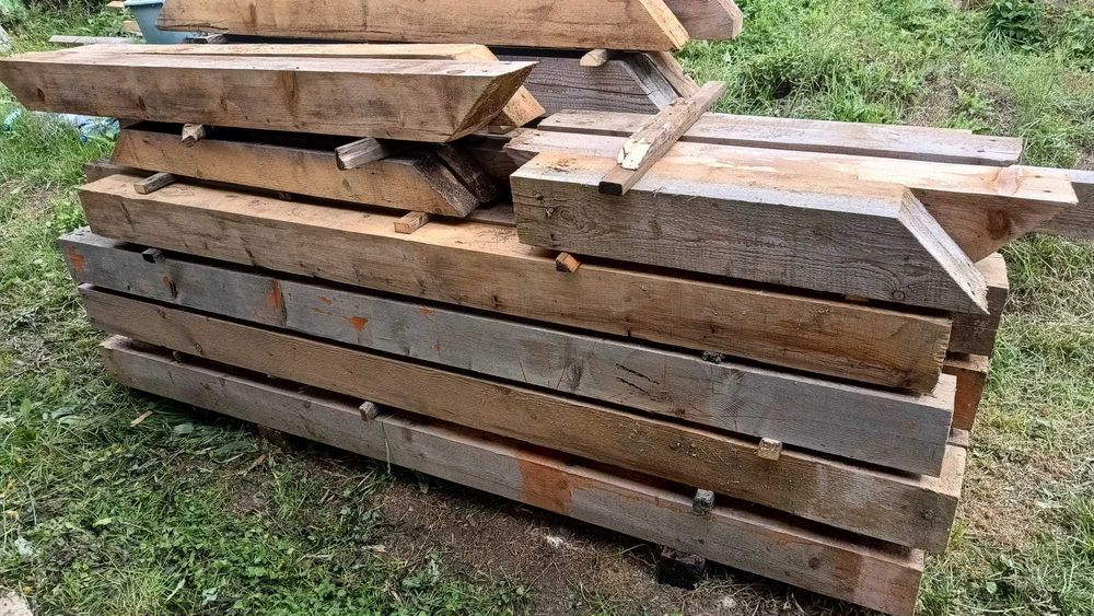 Lemn de brad de vanzare 15x15x2.5m si 8x12x500