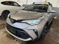 Toyota C-HR hibrid avariat