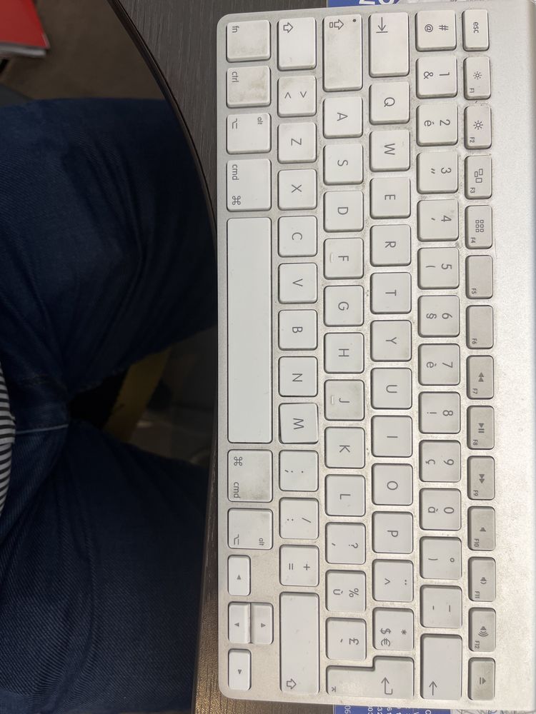 Apple magic keyboard