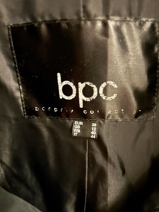 Geaca matlasata gravide cu aplicatie bebe